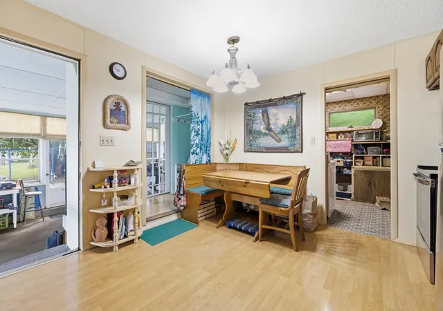 Photo 4 of Single family home for sale at 149 E Lake Blvd, Winona, MN 55987 | MLS# 7130625 | Listing updated on 2026-09-29