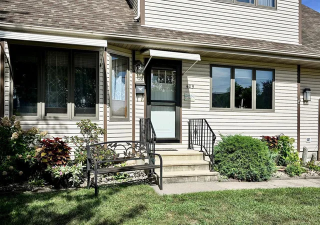 Photo 2 of Sale Pending at 409 Olmstead St, Winona, MN 55987 | MLS# 7130630 | Listing updated on 2026-08-24