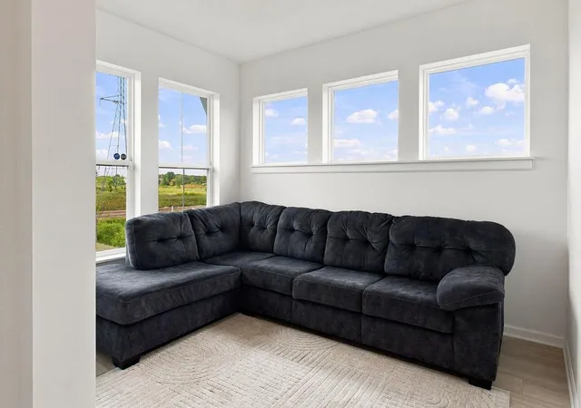 Photo 4 of Single family home for sale at 1407 Summerland Wy, Shakopee, MN 55379 | MLS# 7130631 | Listing updated on 2026-08-27