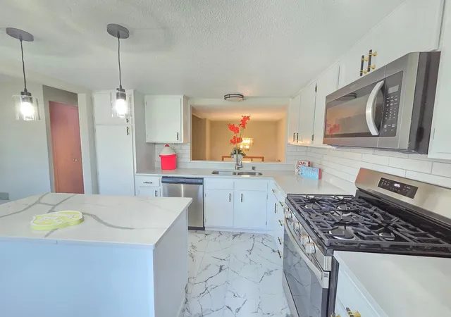 Photo 2 of Single family home for sale at 5508 Turtle Lake Rd, Saint Paul, MN 55126 | MLS# 7130640 | Listing updated on 2026-08-29
