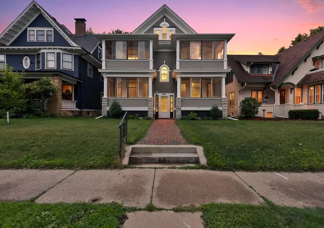 42nd image of 1032 Portland Ave, Saint Paul, MN 55104 | MLS# 7130662