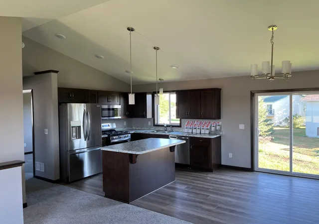 Photo 3 of Single family home for sale at 1802 Oak Pond Dr Nw, Sauk Rapids, MN 56379 | MLS# 7130673 | Listing updated on 2026-08-21