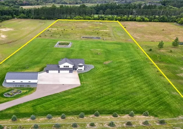 Photo 2 of Single family home for sale at 7700 Lent Trl, Stacy, MN 55079 | MLS# 7130732 | Listing updated on 2026-09-12
