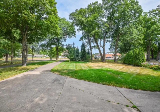 Photo 44 of Single family home for sale at 226 2Nd St Se, Crosby, MN 56441 | MLS# 7130736 | Listing updated on 2026-09-22
