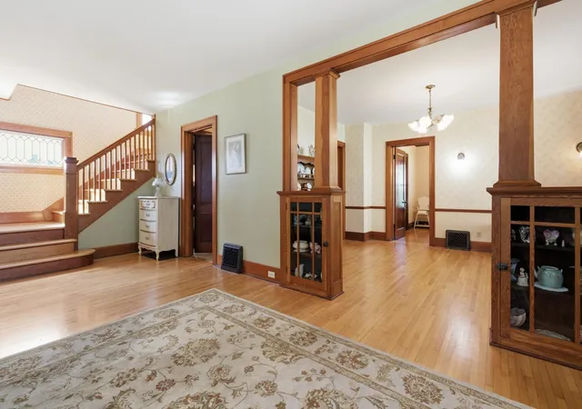 Photo 2 of Sale Pending at 564 W Wabasha St, Winona, MN 55987 | MLS# 7130738 | Listing updated on 2026-08-24