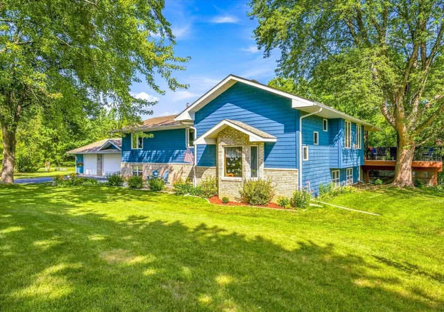 3rd image of 33165 Marmon St Ne, Cambridge, MN 55008 | MLS# 7130747