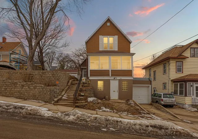 42nd image of 118 1st St Sw, Faribault, MN 55021 | MLS# 7130780