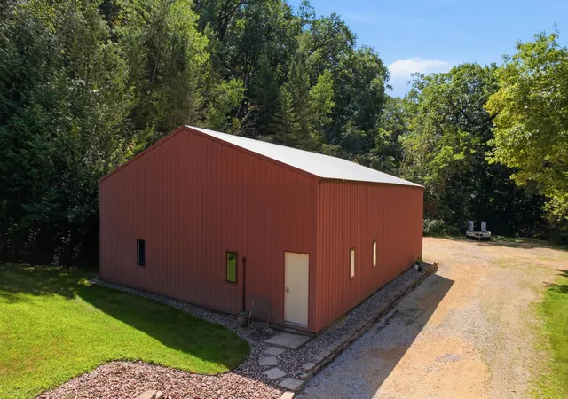 Photo 2 of Sale Pending at 23216 Highway 43, Winona, MN 55987 | MLS# 7130781 | Listing updated on 2026-08-31