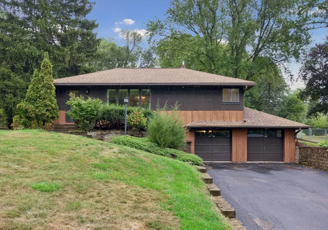 Photo 1 of Single family home for sale at 5073 Holiday Rd, Minnetonka, MN 55345 | MLS# 7130782 | Listing updated on 2026-09-17