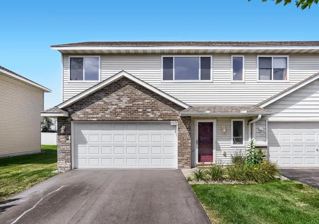 1st image of 4024 Blakewood Dr, Shakopee, MN 55379 | MLS# 7130810