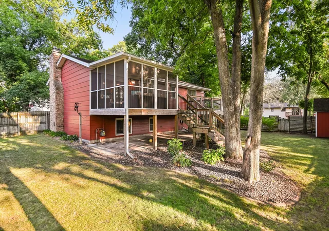 Photo 2 of Sale Pending at 5446 Brooks Cir Se, Prior Lake, MN 55372 | MLS# 7130830 | Listing updated on 2026-09-06