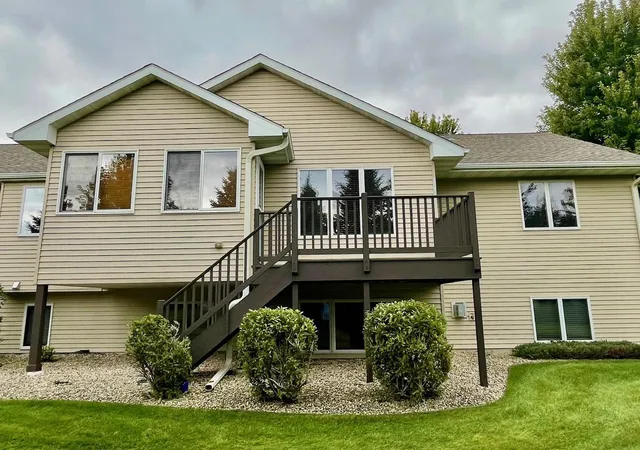Photo 3 of Single family home for sale at 1508 17th Avenue Sw, Austin, MN 55912 | MLS# 7130864 | Listing updated on 2026-09-26