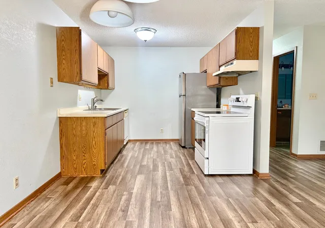 image of 2129 49th Wy E, Inver Grove Heights, MN 55077 | MLS# 7130867