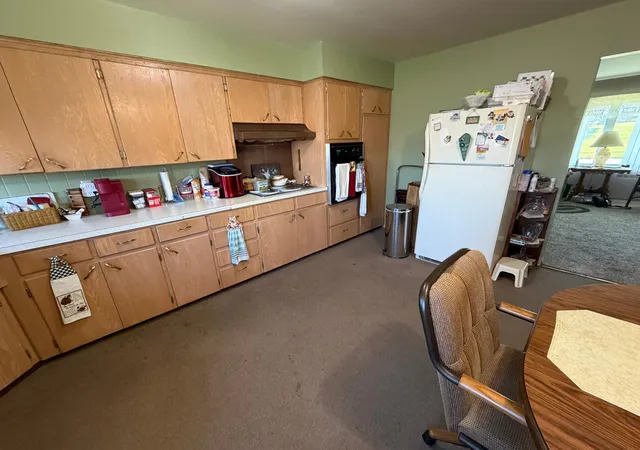 Photo 4 of House for sale at 1602/ 1604 Front St W, Albert Lea, MN 56007 | MLS# 7130890 | Listing updated on 2026-08-25