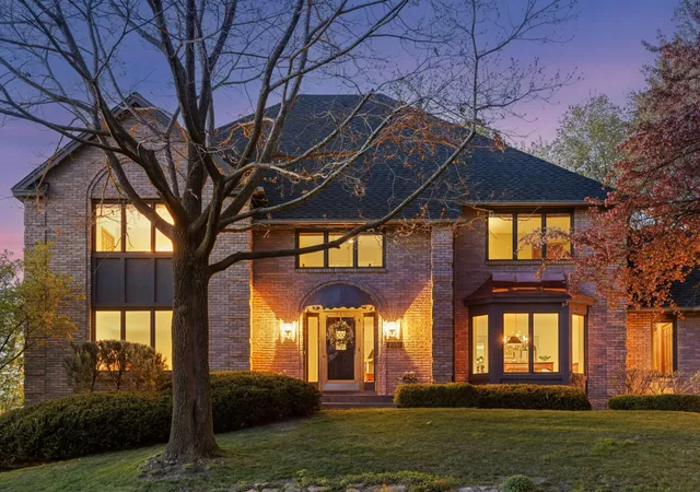 1st image of 11202 Mount Curve Rd, Eden Prairie, MN 55347 | MLS# 7130921
