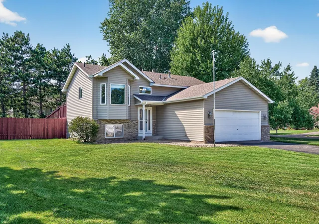 1st image of 14390 Crane St Nw, Andover, MN 55304 | MLS# 7130937