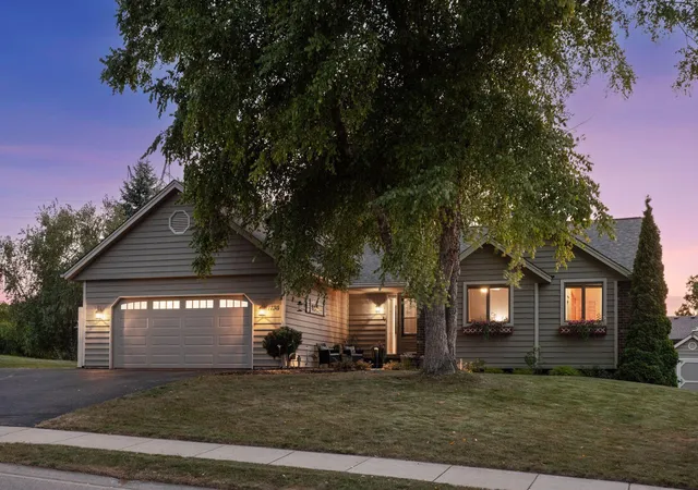 Photo 1 of Sale Pending at 1736 White Oak Dr, Chaska, MN 55318 | MLS# 7130940 | Listing updated on 2026-09-04