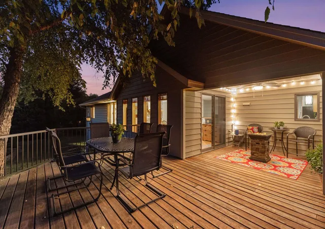 Photo 4 of Sale Pending at 1736 White Oak Dr, Chaska, MN 55318 | MLS# 7130940 | Listing updated on 2026-09-04