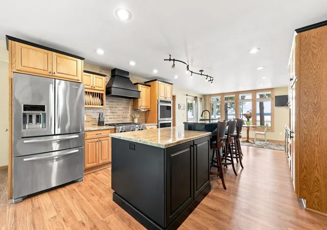 Photo 2 of Single family home for sale at 1082 W Lake Dr, Detroit Lakes, MN 56501 | MLS# 7130941 | Listing updated on 2026-08-29