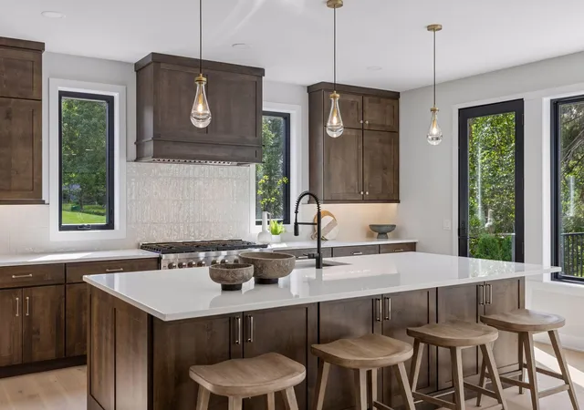 Photo 1 of Mansion for sale at 2631 Orchard Ln, Excelsior, MN 55331 | MLS# 7130945 | Listing updated on 2026-10-07
