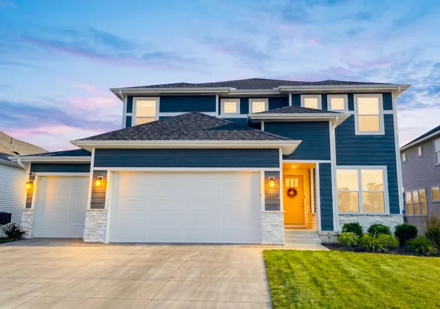 1st image of 11549 Yuma Ln N, Osseo, MN 55369 | MLS# 7130983