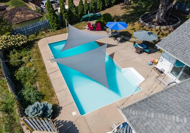 1st image of 1828 Parker Ln, Minneapolis, MN 55426 | MLS# 7130994