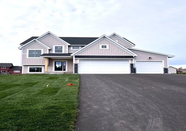 Single family home for sale at 19732 Burlington Path, Farmington, MN 55024 | MLS# 7131004