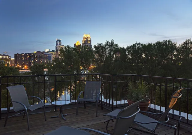 4th image of 192 Bank St Se, Minneapolis, MN 55414 | MLS# 7131021