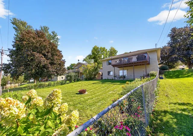 Photo 3 of Sale Pending at 2509 26th Street Nw, Rochester, MN 55901 | MLS# 7131031 | Listing updated on 2026-09-27