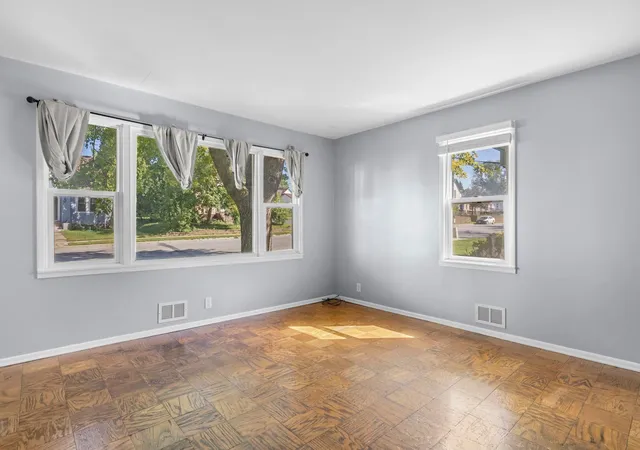 Photo 3 of Single family home for sale at 152 Boulevard Ave Ne, Montgomery, MN 56069 | MLS# 7131039 | Listing updated on 2026-09-22