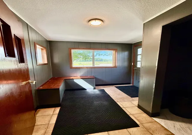 Photo 3 of Single family home for sale at 5300 W River Rd Nw, Rochester, MN 55901 | MLS# 7131043 | Listing updated on 2026-08-29