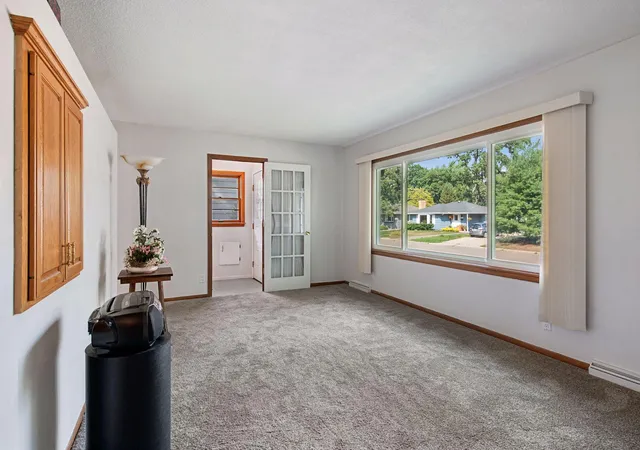 5th image of 6324 Rolf Ave, Edina, MN 55439 | MLS# 7131049