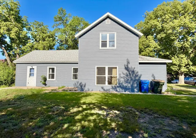 Photo 1 of Single family home for sale at 365 7th Ave, Granite Falls, MN 56241 | MLS# 7131054 | Listing updated on 2026-08-24