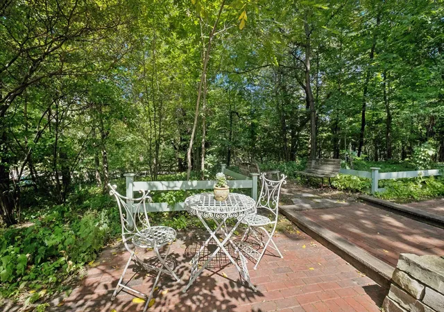 Photo 3 of Single family home for sale at 15517 Excelsior Blvd, Minnetonka, MN 55345 | MLS# 7131058 | Listing updated on 2026-08-27