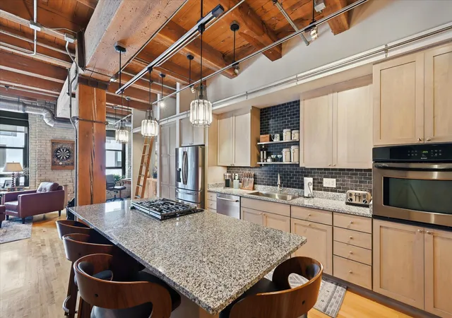 Photo 2 of Condo for sale at 607 Washington Ave S #202, Minneapolis, MN 55415 | MLS# 7131065 | Listing updated on 2026-10-08