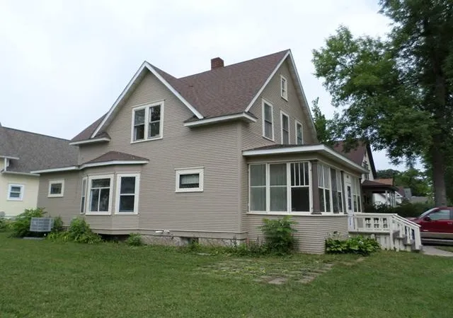 3rd image of 603 Horace Ave N, Thief River Falls, MN 56701 | MLS# 7131068