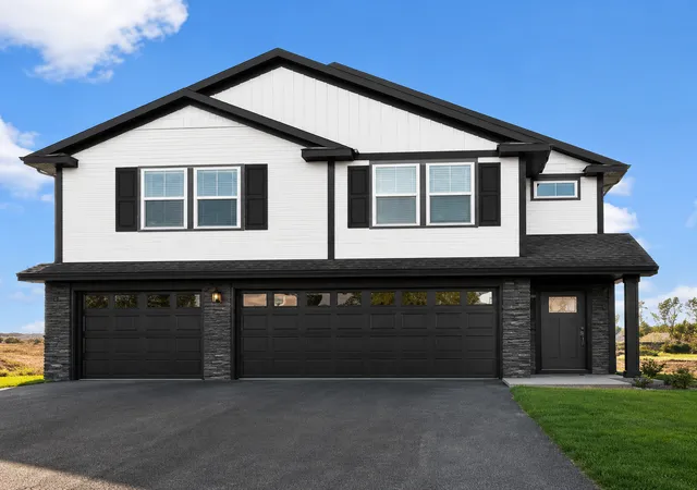 2nd image of 340 Florence Ave S, Annandale, MN 55302 | MLS# 7131074