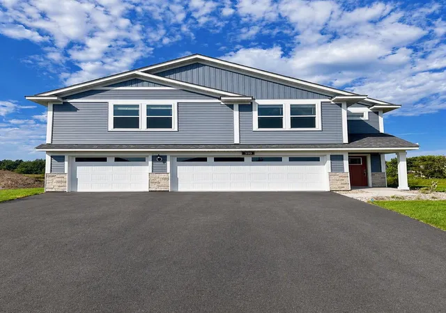 Photo 1 of Single family home for sale at 390 Florence Ave S, Annandale, MN 55302 | MLS# 7131077 | Listing updated on 2026-09-19