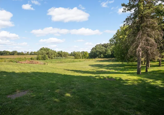 45th image of 4215 Elmore Ave, Webster, MN 55088 | MLS# 7131081