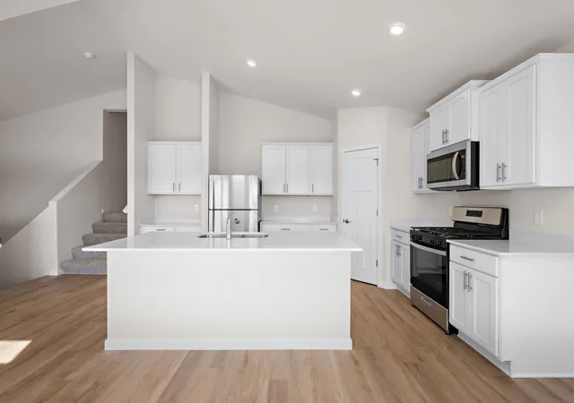 2nd image of 380 Florence Ave S, Annandale, MN 55302 | MLS# 7131083