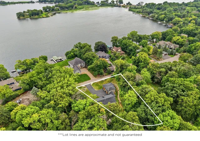 Photo 3 of Sale Pending at 1375 Cherry Pl, Mound, MN 55364 | MLS# 7131090 | Listing updated on 2026-09-30