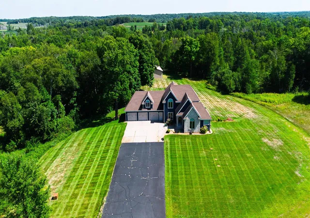 2nd image of 38798 County Road 2, Saint Joseph, MN 56374 | MLS# 7131095