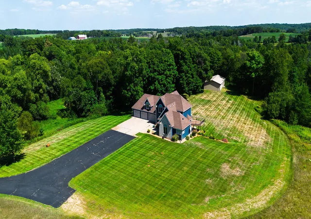 3rd image of 38798 County Road 2, Saint Joseph, MN 56374 | MLS# 7131095