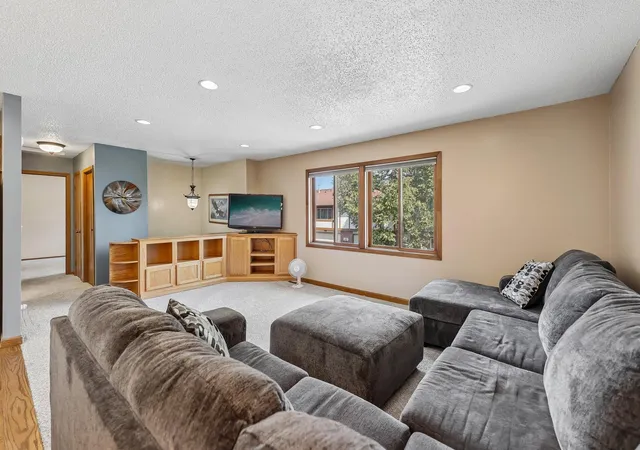 image of 784 125th Ln Ne, Minneapolis, MN 55434 | MLS# 7131105