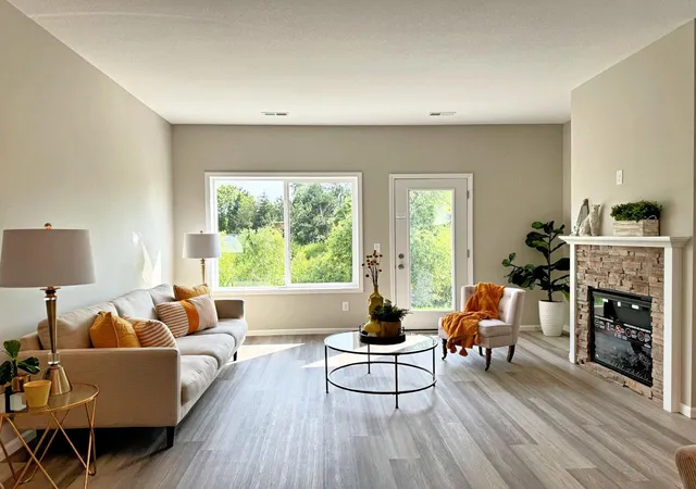 Photo 4 of Single family home for sale at 4921 Evergreen Dr N, Hugo, MN 55038 | MLS# 7131124 | Listing updated on 2026-10-06