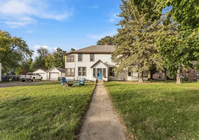 Multi family home for sale at 705 2nd Avenue SW, Pine City, MN 55063 | MLS# 7131125