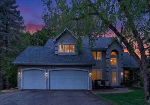 1st image of 3757 Bayberry Ln, Saint Paul, MN 55123 | MLS# 7131145