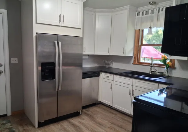 Photo 4 of Single family home for sale at 724 E Channing Ave, Fergus Falls, MN 56537 | MLS# 7131167 | Listing updated on 2026-10-06