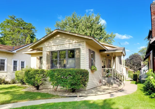 Photo 1 of Single family home for sale at 3109 35th Ave S, Minneapolis, MN 55406 | MLS# 7131179 | Listing updated on 2026-09-18
