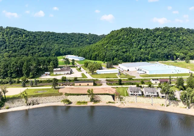 5th image of Tbd Oak St S, Lake City, MN 55041 | MLS# 7131185